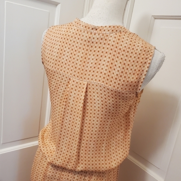 VINCE Coral Mix Printed Georgette Maxi Dress Size XS, Silk, Button/Tie Front - Picture 7 of 12